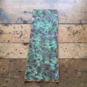 Yogitoes Skidless Yoga Towel Tie Dye Green Blue Non Slip Silicone Nubs 23x63
